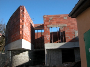 Le Centre de Loisirs en construction (Ph. Michel BUISSON)