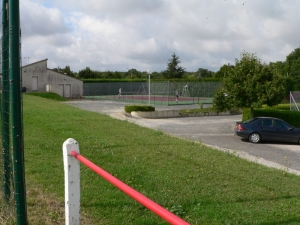 Il s'agit des terrains sur lesquels sont actuellement les tennis, à droite sur la photo (Ph. G. BRANCHUT 2008)